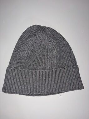 Zara Gray Ribbed Knit Beanie